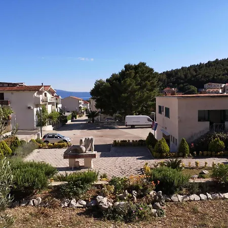 Mare 3* Drvenik (Split-Dalmatia)
