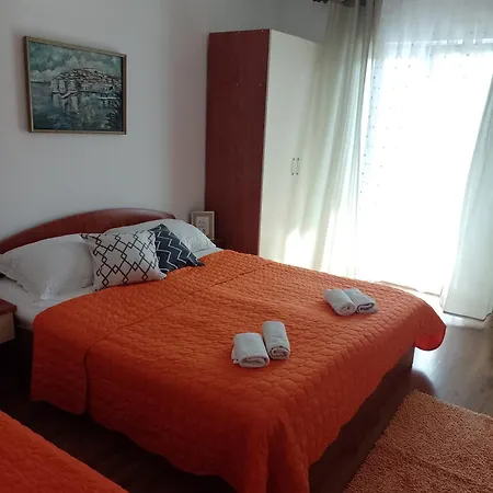 Mare Drvenik (Split-Dalmatia)